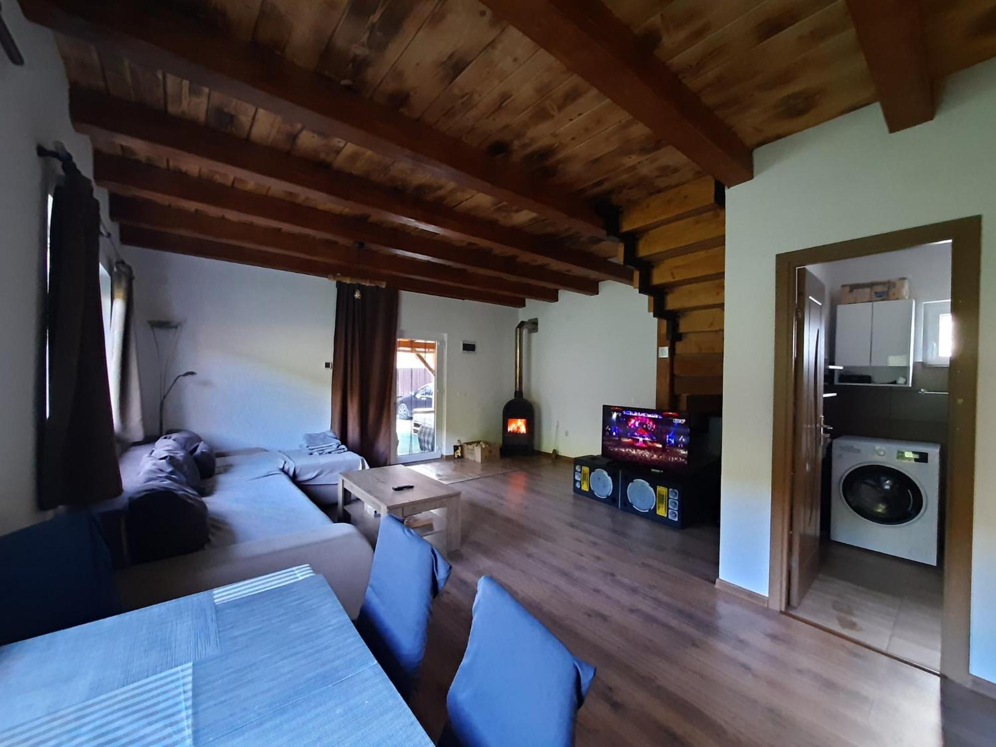 Mountain Cozy Home Sub Cetate Exterior foto